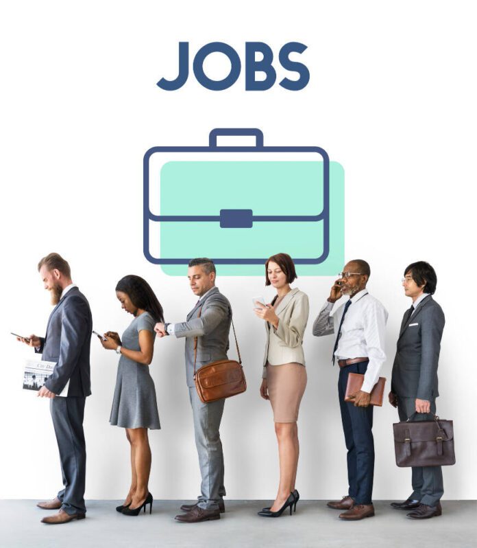 U.S.-Job-Market-Shows-Strength-Despite-December-Layoffs-GlobeMigrant