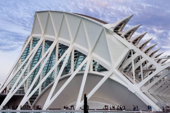 A-Guide-How-to-apply-for-permanent-residency-in-Spain-GlobeMigrant