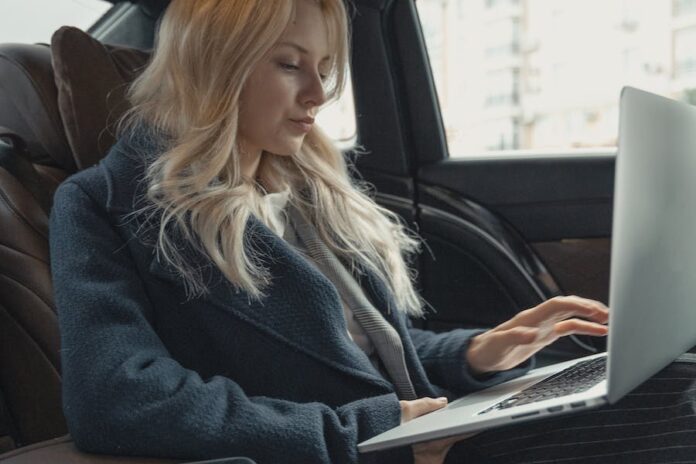 Navigating-the-Maze-5-Things-to-Know-About-USA-Business-Travel-Visas
