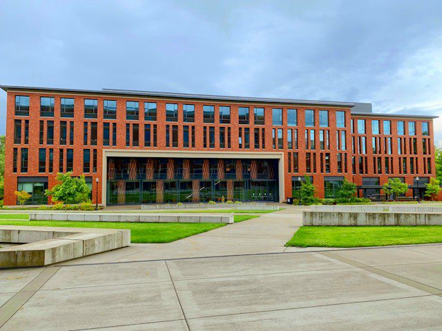 Woman's Club is looking for applicants for scholarships.